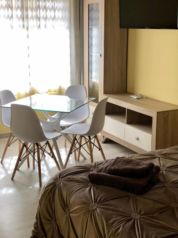 Catedral Apartamentos Parking Mérida Kültér fotó